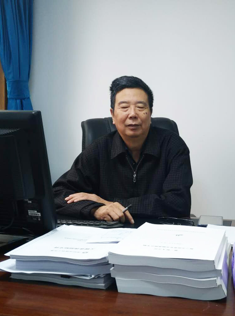 薛敬泽 集团总工程师